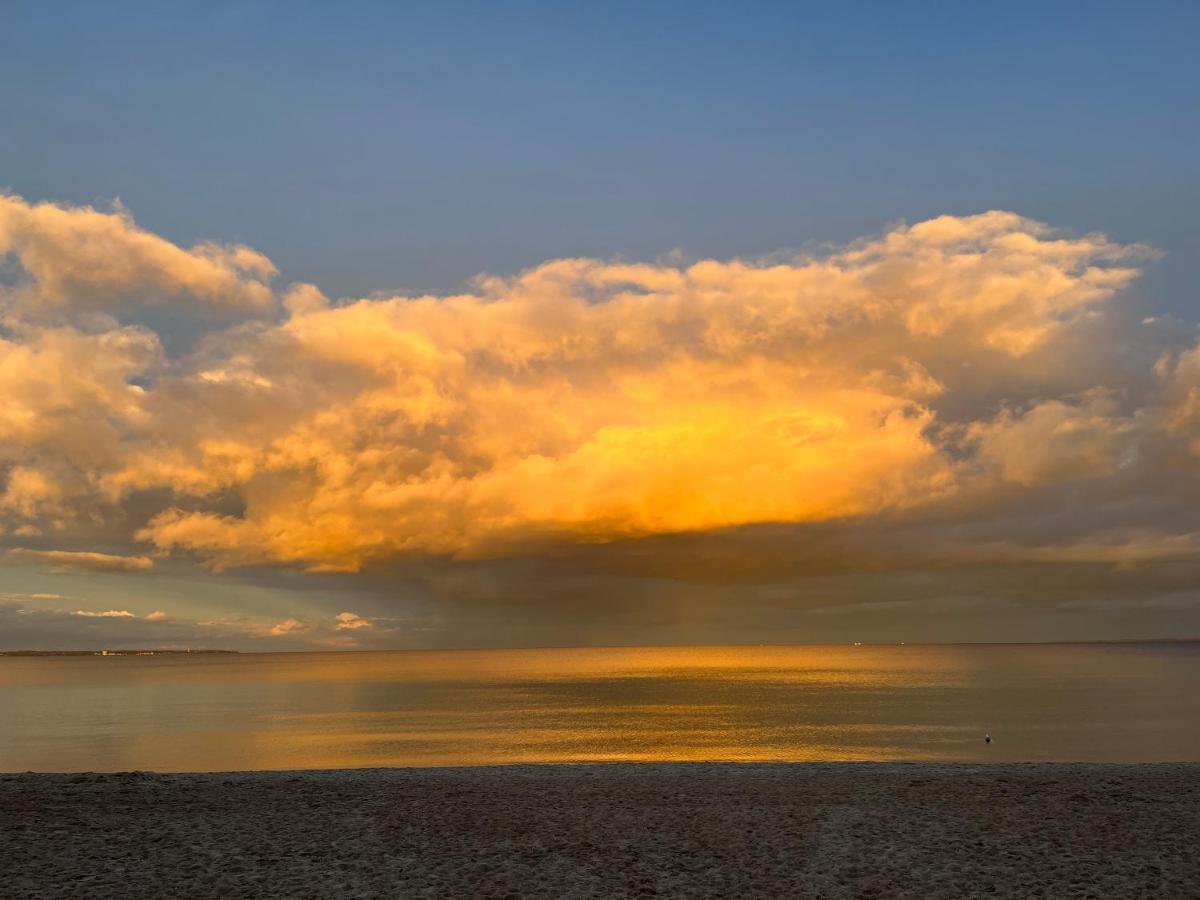 Ostsee Lodges Mit Wellnessbereich Timmendorfer Strand Exterior foto
